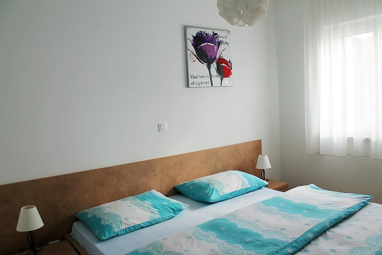 Apartments Vukovic Подстрана Екстериор снимка