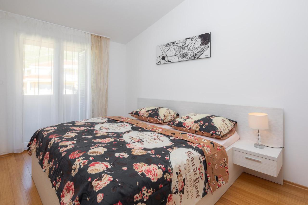 Apartments Vukovic Подстрана Екстериор снимка